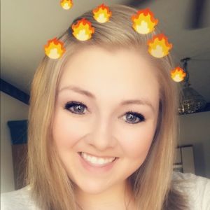 Meet your Posher, Ciara